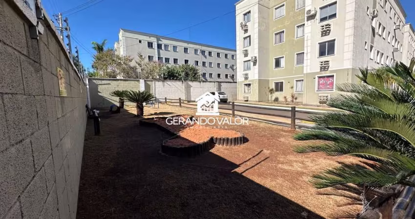 Planejados, reformado piso de vinil