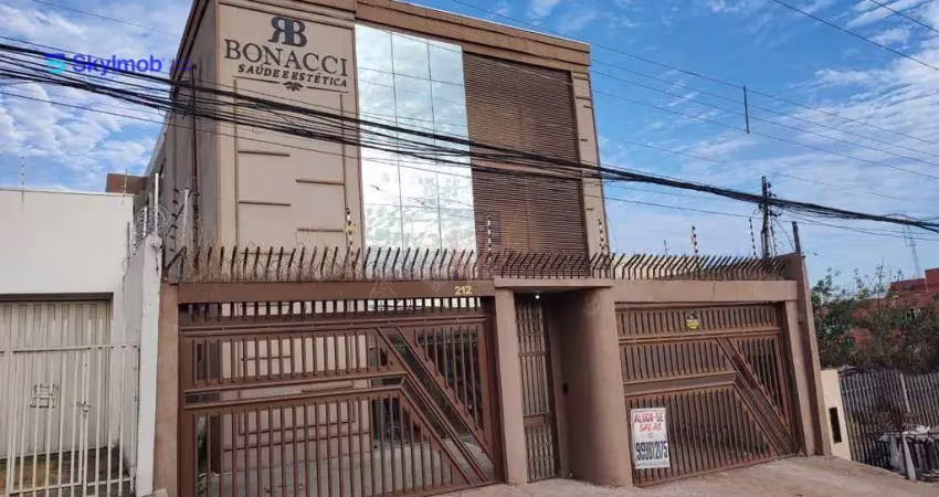 Prédio de 3 andares à venda no Bosque da Saúde - Cuiabá/MT