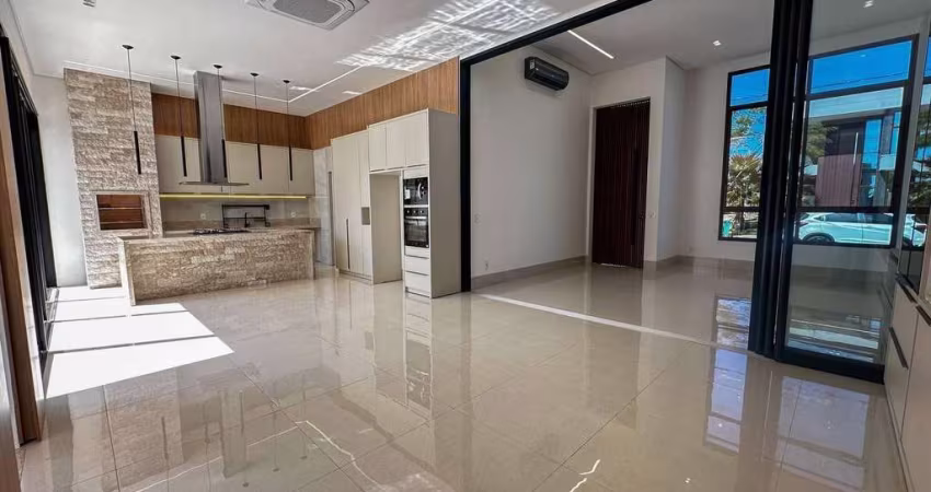 Casa com 4 dormitórios à venda no Condomínio Florais Itália - Cuiabá/MT