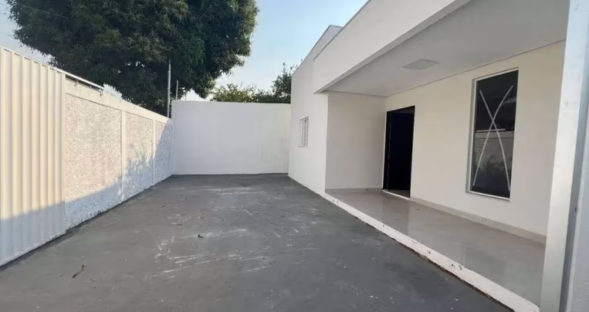 Casa Nova, com 3 quartos, sendo 1 suite,  à venda, com 153 m² por R$ 499.000 - Bairro Boa Esperança - Cuiabá/MT