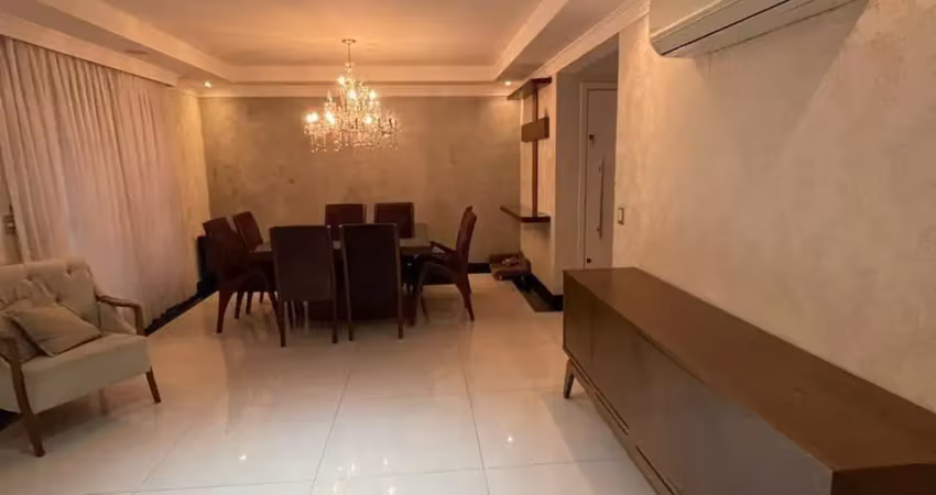 Apartamento 3 dormitório, em frente ao Bosque Maia, 150m, 3 suítes, 3 vagas, reformado