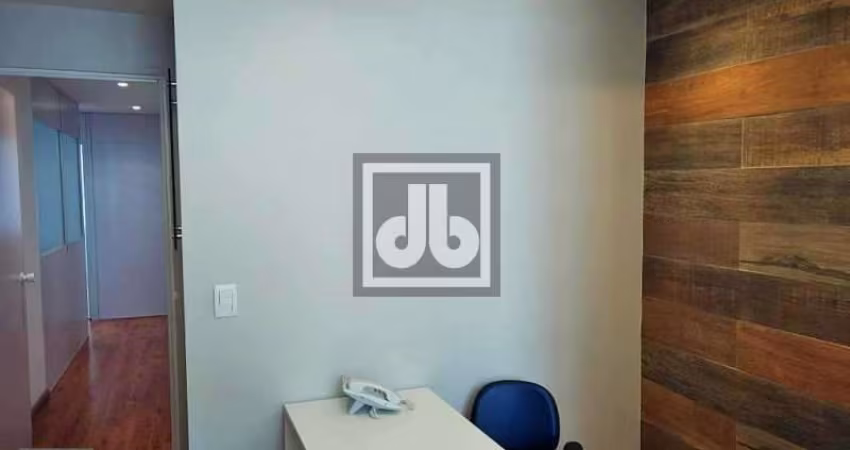 Sala comercial com 4 salas à venda na Rua Miguel Couto, Centro, Rio de Janeiro