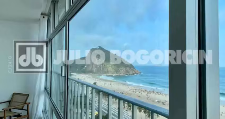 Apartamento com 3 quartos para alugar na Avenida Atlântica, Copacabana, Rio de Janeiro