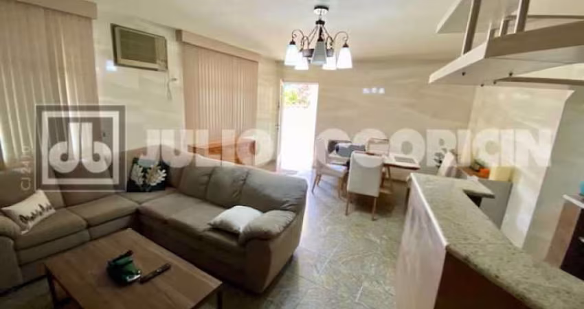 Casa com 4 quartos à venda na Rua Nísia Floresta, Andaraí, Rio de Janeiro