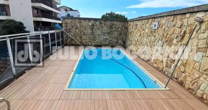 Casa com 4 quartos à venda na Avenida Júlio Furtado, Grajaú, Rio de Janeiro