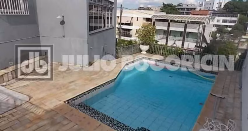 Casa em condomínio fechado com 4 quartos à venda na Rua Correia e Castro, Jardim Guanabara, Rio de Janeiro