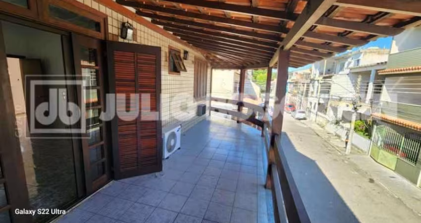 Casa com 4 quartos à venda na Rua Amanda Guimarães, Portuguesa, Rio de Janeiro