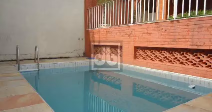 Casa em condomínio fechado com 4 quartos à venda na Rua Justo Jansen Ferreira, Jardim Guanabara, Rio de Janeiro