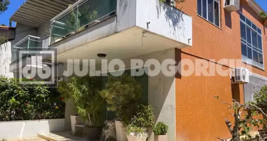 Casa em condomínio fechado com 5 quartos à venda na Rua Francisco da Costa, Jardim Guanabara, Rio de Janeiro