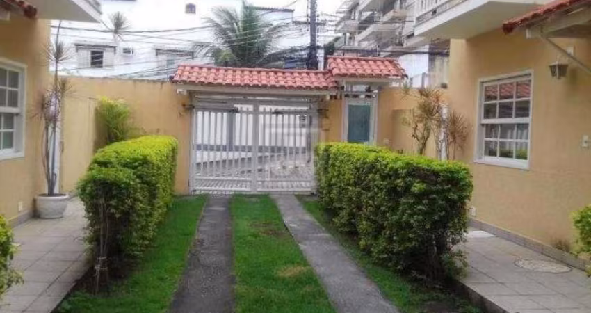 Casa em condomínio fechado com 2 quartos à venda na Rua Ana Silva, Pechincha, Rio de Janeiro