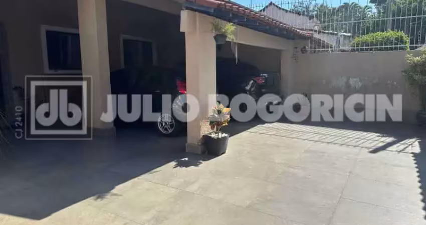 Casa em condomínio fechado com 4 quartos à venda na Rua Geminiano Gois, Freguesia (Jacarepaguá), Rio de Janeiro