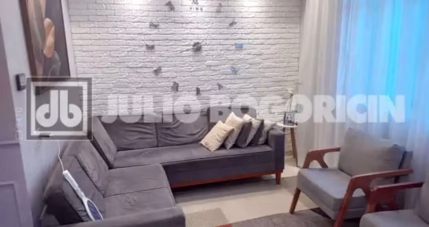 Casa em condomínio fechado com 4 quartos à venda na Rua Acurcio Torres, Anil, Rio de Janeiro