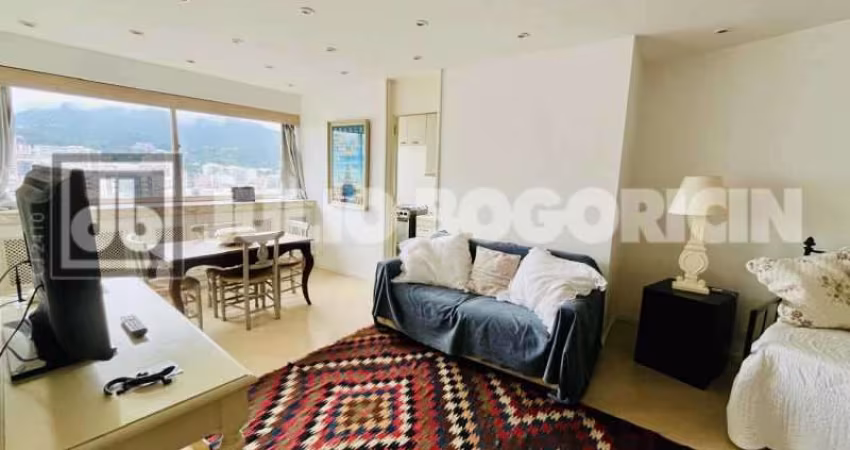 Flat com 1 quarto à venda na Rua Almirante Guilhem, Leblon, Rio de Janeiro