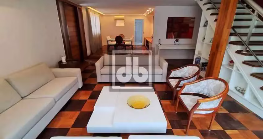 Casa em condomínio fechado com 4 quartos para alugar na Rua Graça Couto, Gávea, Rio de Janeiro