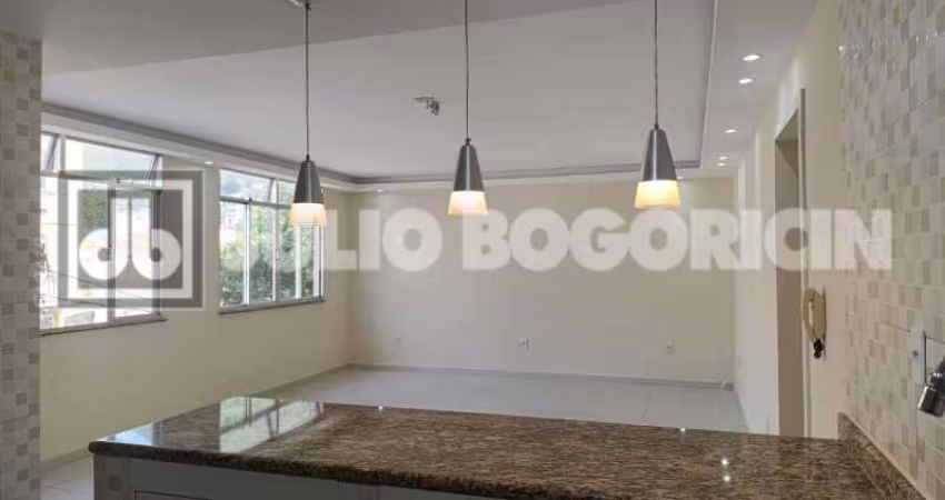 Casa com 3 quartos para alugar na Rua João Hercílio Gross, Piedade, Rio de Janeiro