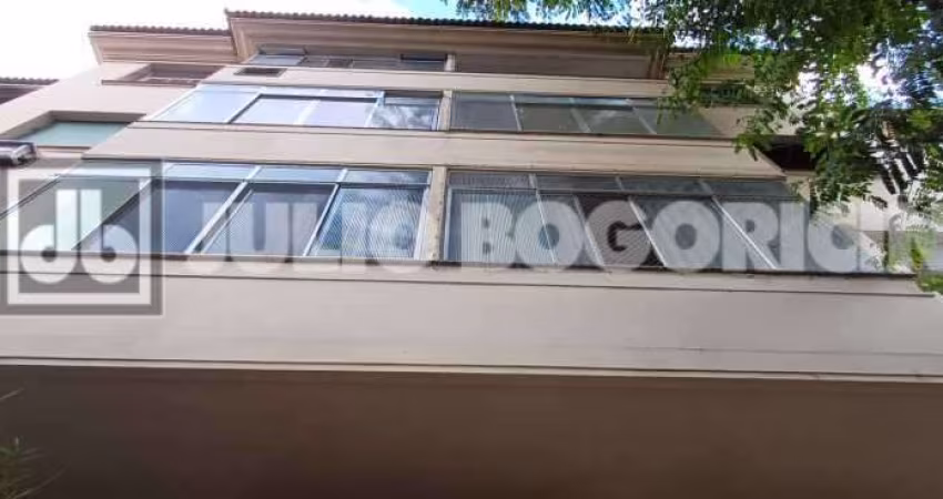 Apartamento com 3 quartos para alugar na Rua Aquidabã, Méier, Rio de Janeiro