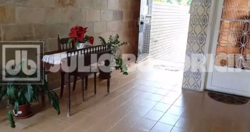 Apartamento com 2 quartos à venda na Rua Mário Piragibe, Lins de Vasconcelos, Rio de Janeiro