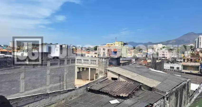 Casa com 2 quartos à venda na Avenida Dom Hélder Câmara, Piedade, Rio de Janeiro