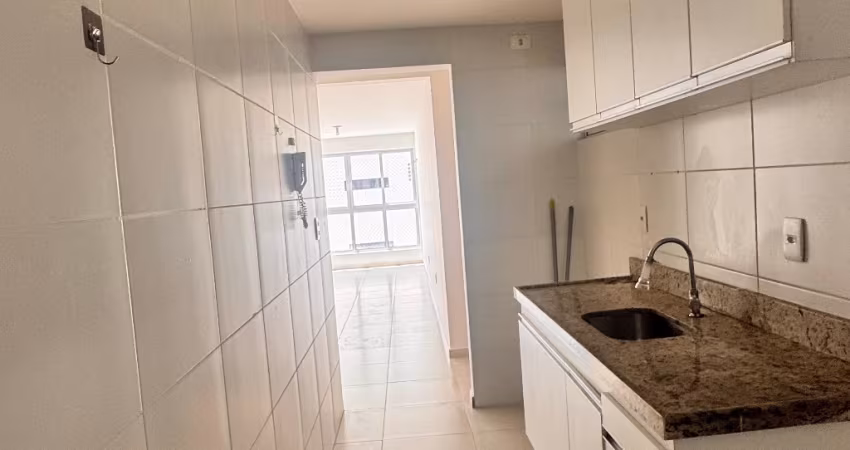 Apartamento amplo com dois quartos excelente
