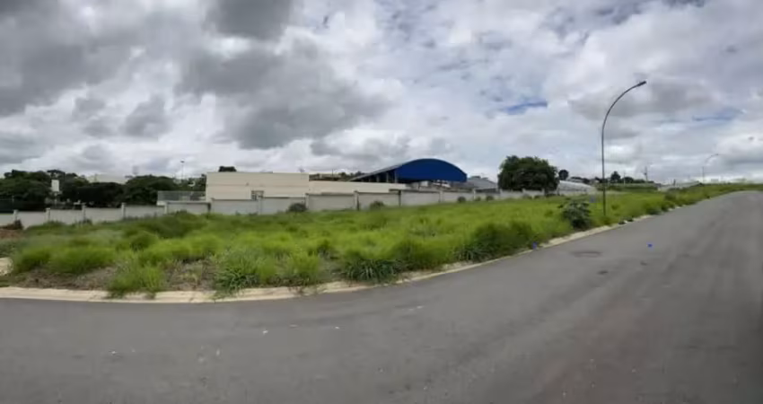 Lote 323 metros no condomínio casa do lago em indaiatuba