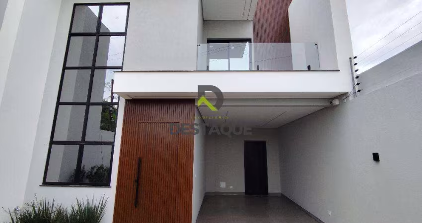 Sobrado com 3 dormitorios - Parque Verde  - Cascavel PR