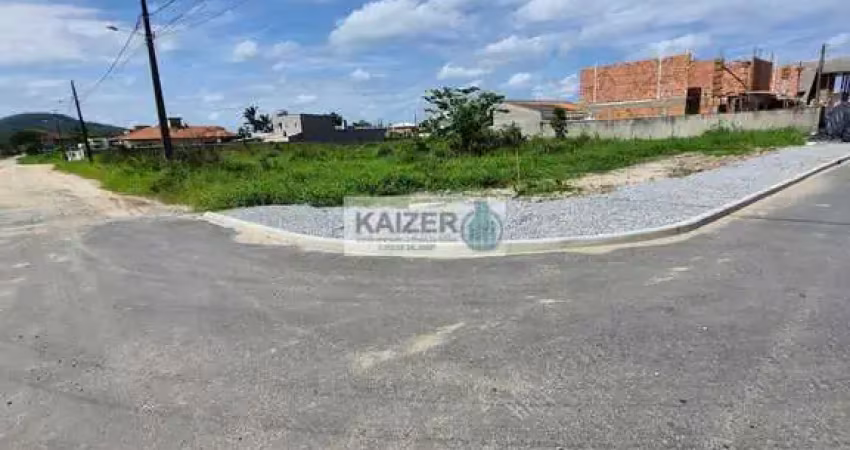 Terreno à venda na Rua Descanso, Ubatuba, São Francisco do Sul