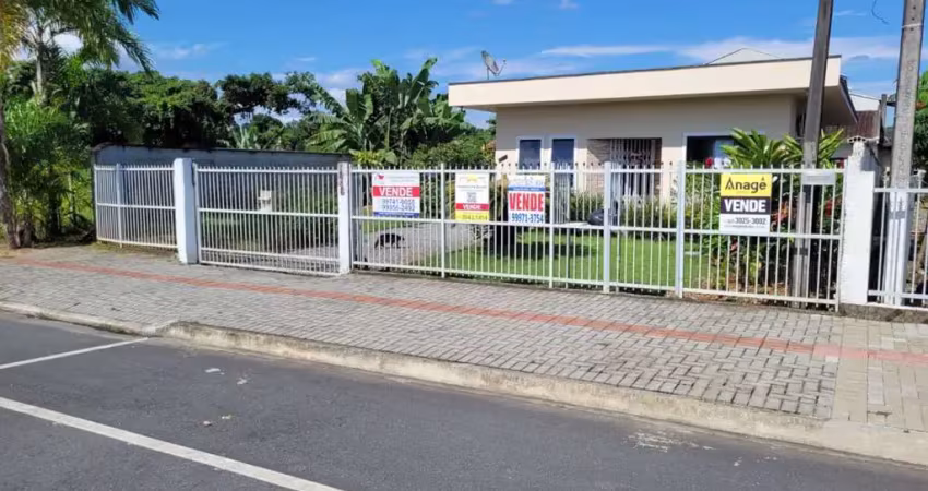 Casa para Venda em Joinville, Aventureiro, 4 dormitórios, 2 banheiros, 2 vagas