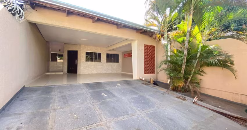 Casa em Jardim Presidente  -  Goiânia