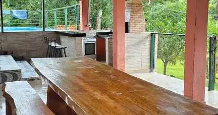 Chácara / sítio com 3 quartos à venda na Avenida Jaime Camara, Zona Rural, Aragoiânia