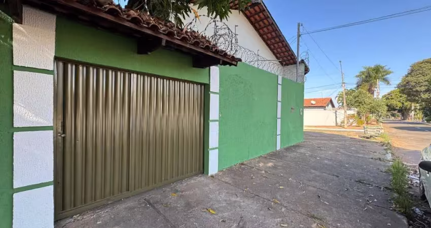 Casa geminada, n°01 rua porto alegre, qd. 20, lt. 01, vila jardim são judas tadeu, goiânia-go