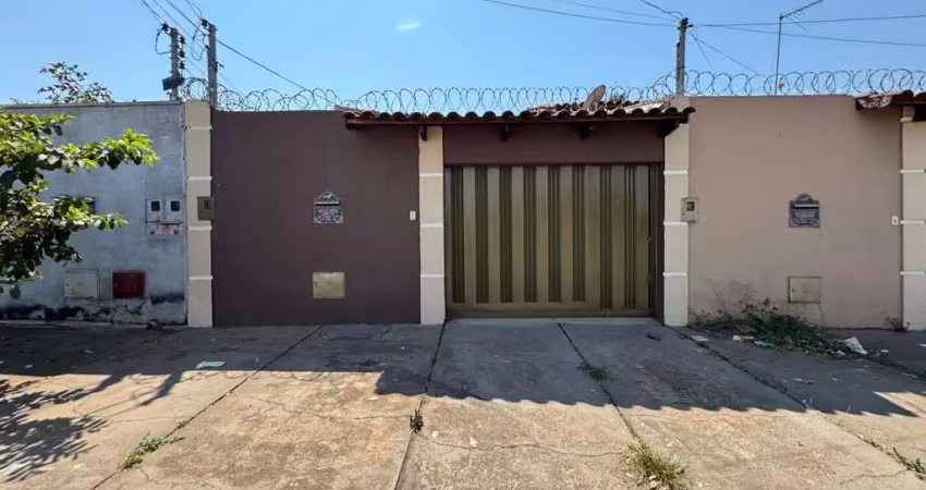Casa geminada nº 05, 02 quartos, rua da maçonaria, vila são judas tadeu