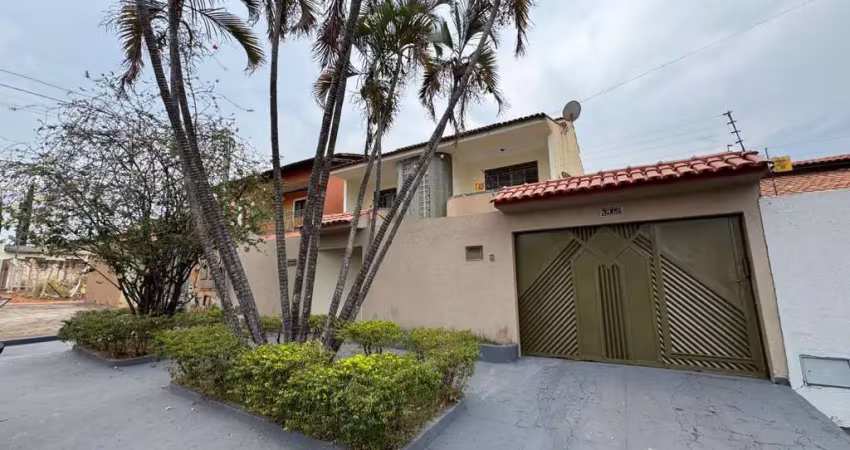 Sobrado residencial/comercial rua duque de caxias parque anhanguera i goiânia go