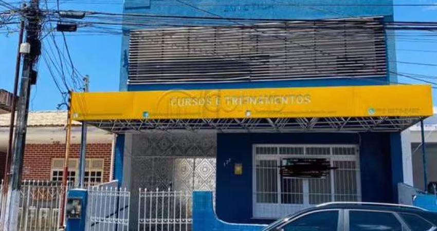 Prédio comercial à venda no bairro São José