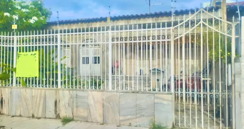 CASA À VENDA NO BAIRRO INÁCIO BARBOSA