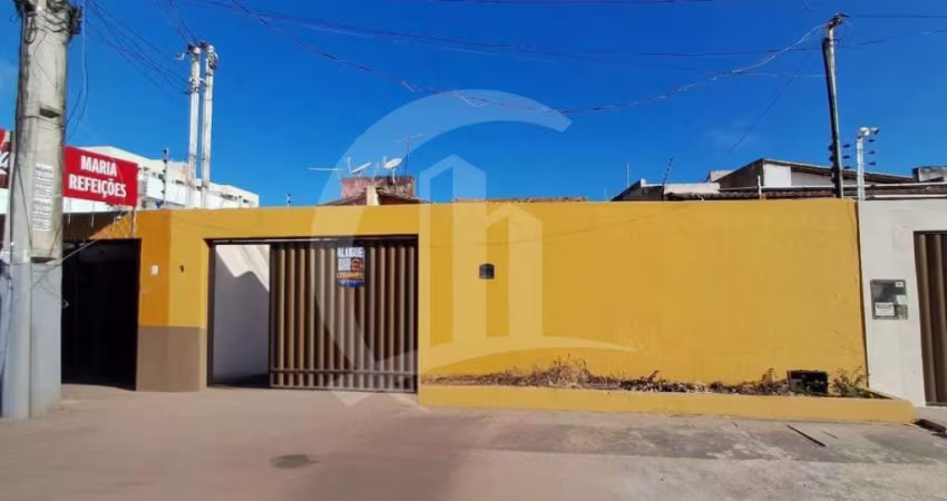 Casa Residencial ou Comercial para Locação no Bairro Aruana
