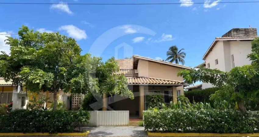 Casa à Venda no Condomínio Portal dos Trópicos - Próximo à Praia!