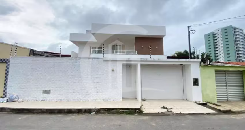 Casa à venda no bairro farolandia, ampla, confortável e pronta pra morar!