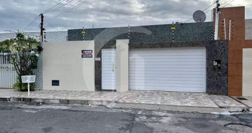Casa com 3 quartos à venda no Grageru, Aracaju 