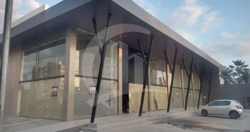 Loja comercial de esqueina  com pé direito duplo para locação no bairro coroa do meio