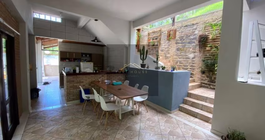 Casa à venda em ubatuba-sp, bairro horto: 2 quartos, 1 sala, 2 banheiros, 2 vagas, 380m²!