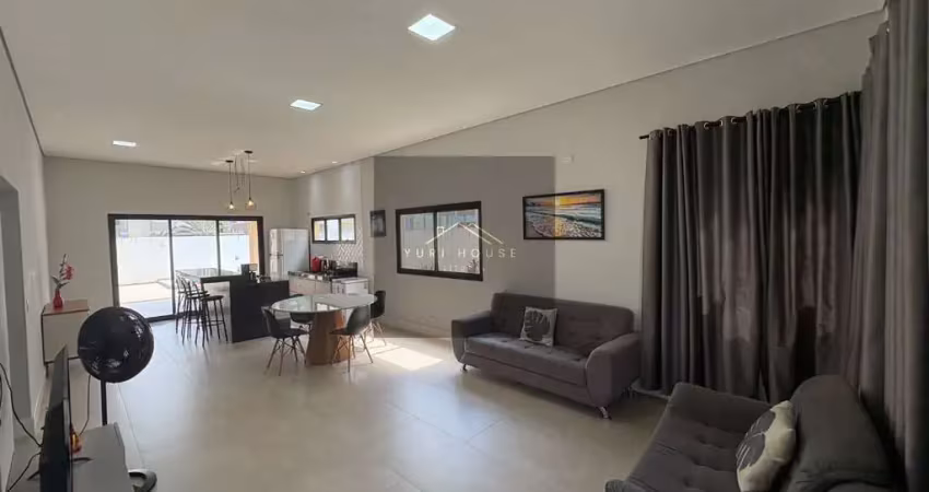 Casa em condomínio de luxo na lagoinha, ubatuba-sp: 3 quartos, 1 suíte, 3 salas, 3 banheiros, 4 vagas de garagem, 140m²!