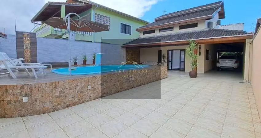 Casa à venda em caraguatatuba-sp, bairro indaiá: 3 quartos, 1 suíte, 1 sala, 3 banheiros, 6 vagas, 246m²!