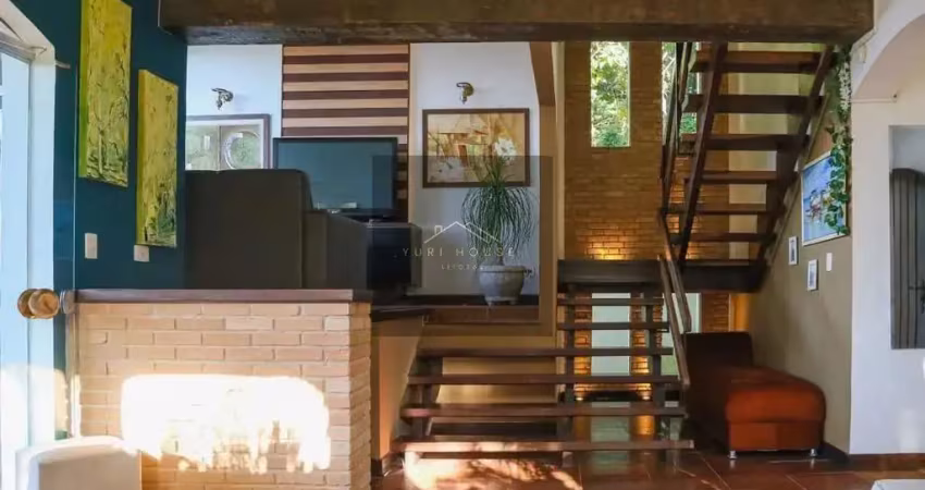 Casa à venda em caraguatatuba-sp, praia cocanha. 4 quartos, 2 suítes, 3 salas, 4 banheiros, 4 vagas, 255m².