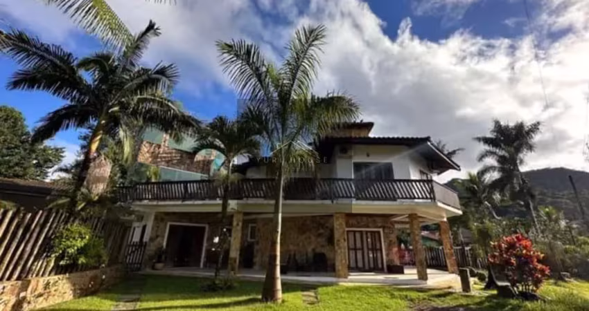 Casa em condomínio à venda em ubatuba-sp, bairro toninhas - 6 quartos, 5 suítes, 3 salas, 7 banheiros, 5 vagas, 536m².