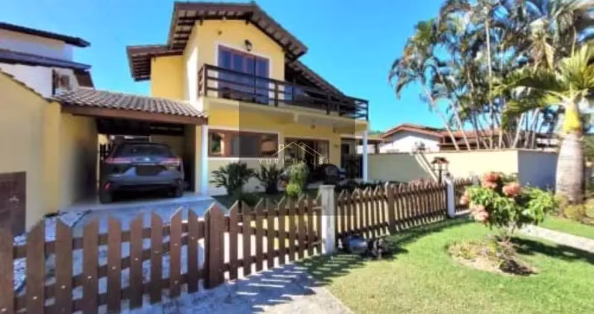 Casa em condomínio fechado com 3 quartos à venda na Rua Dourado, Mar Verde, Caraguatatuba