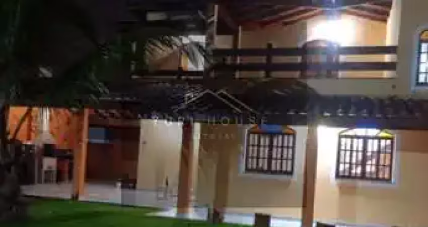Casa à venda em caraguatatuba-sp, bairro pontal de santa marina: 2 quartos, 2 salas, 2 banheiros, 5 vagas de garagem, 159m².