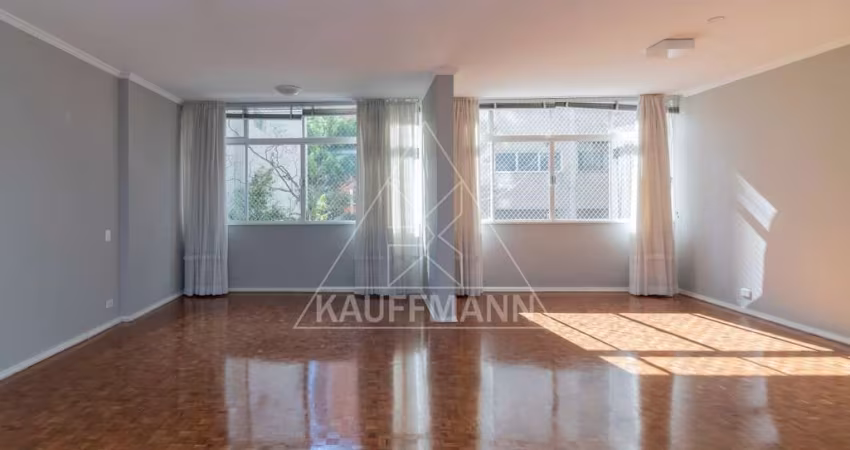 Apartamento no Jardim Paulista à Venda ? 3 Dormitórios e 2 Vagas de Garagem 160m²util.