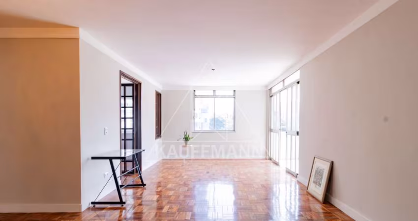 Apartamento para Venda no Jardim Paulista - 3 Dormitórios, 1 Suíte, 1 Vaga, 155m²