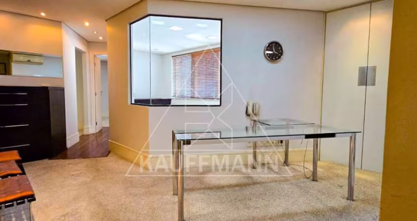 Conjunto Comercial para Venda no Jardim Europa - 60m² A.U.