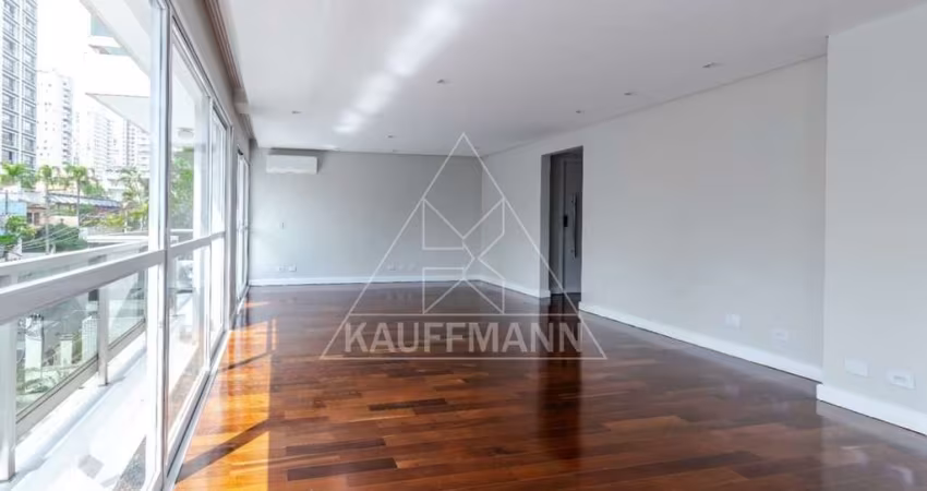 Apartamento à Venda em Perdizes, 3 Dormitórios (1 Suíte), 2 Vagas, 158m² A.U